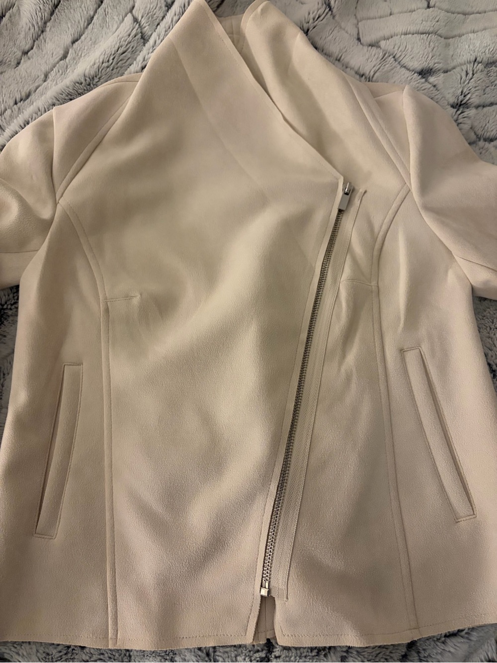 NWOT Tahiti Cream Asymmetrical Zip Leather Moto Jacket - Picture 2 of 8